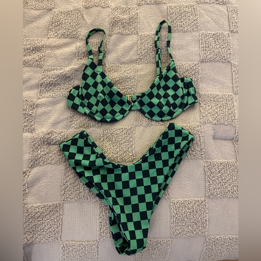 Skatie Bikini Set Kokomo top & bottoms